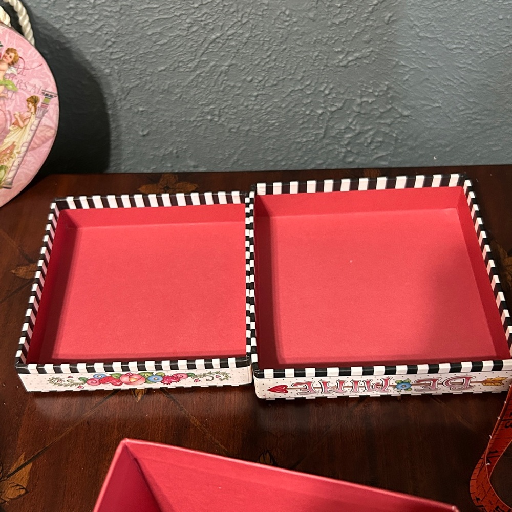 Mary Engelbreit storage boxes - Picture 9 of 12